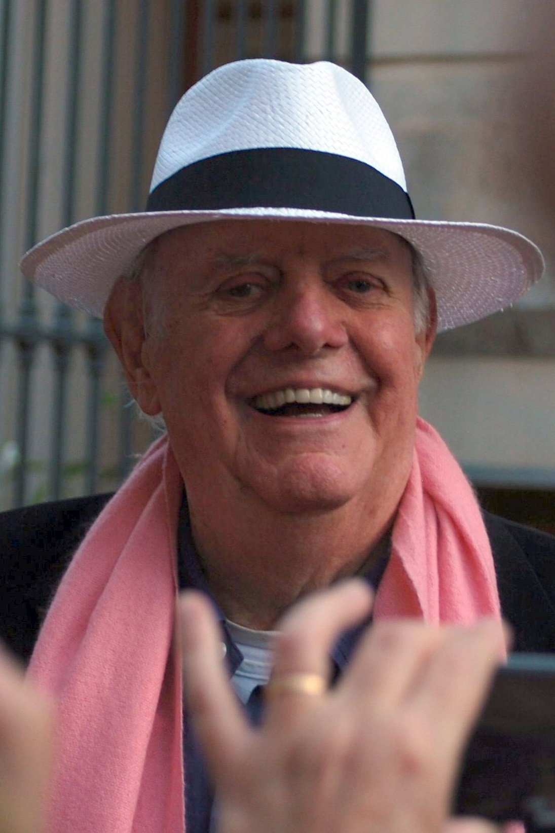 Dario Fo as Johan Padan (vecchio) (voice) in Venetian Rascal Goes to America