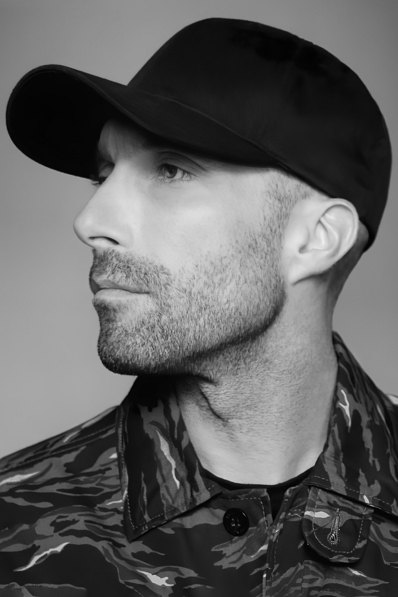 Cédric Blaisbois as Lou in Autocannibalism