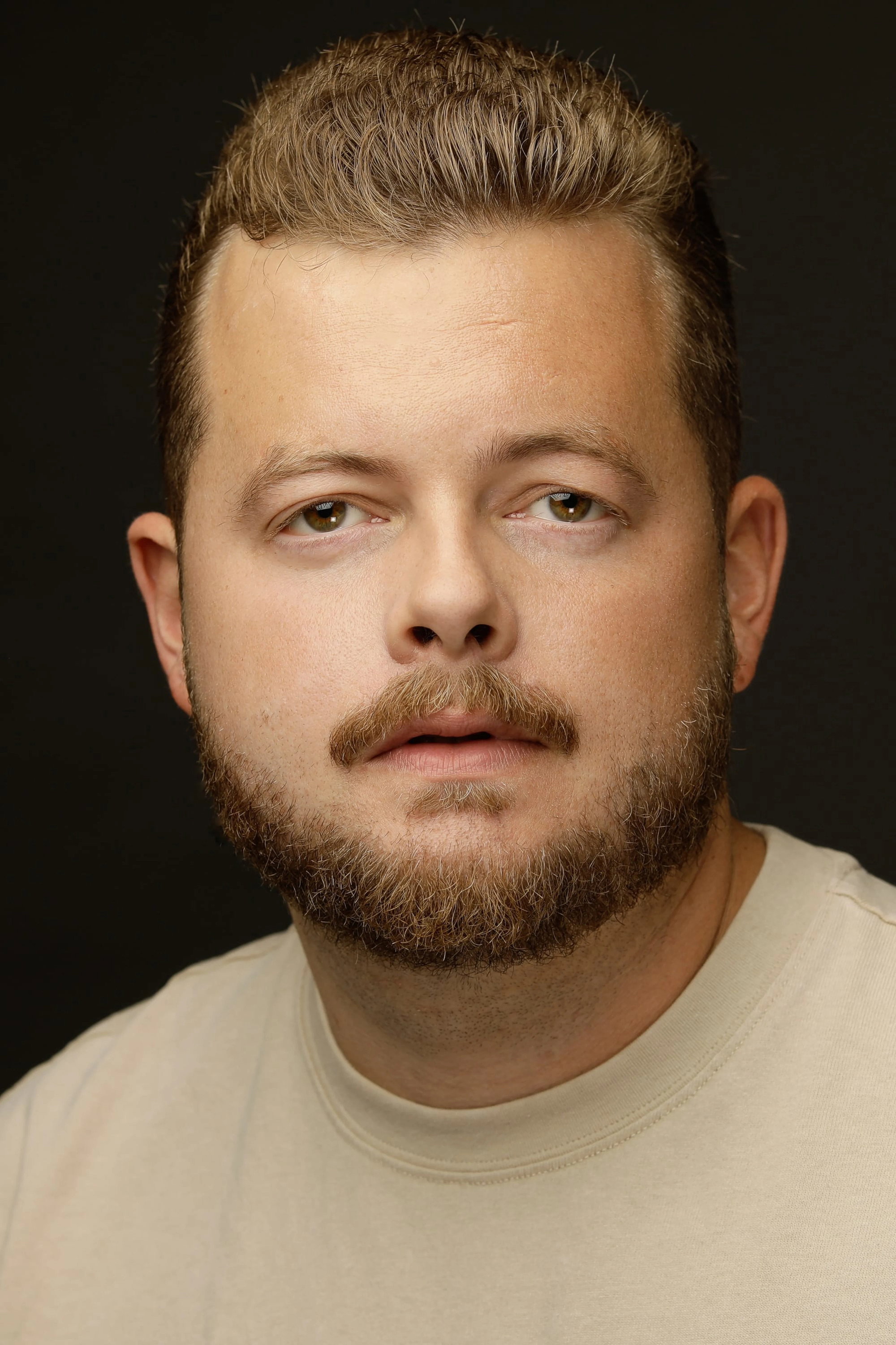 Mattias Kindberg as Jonny in Djävulens Marionetter