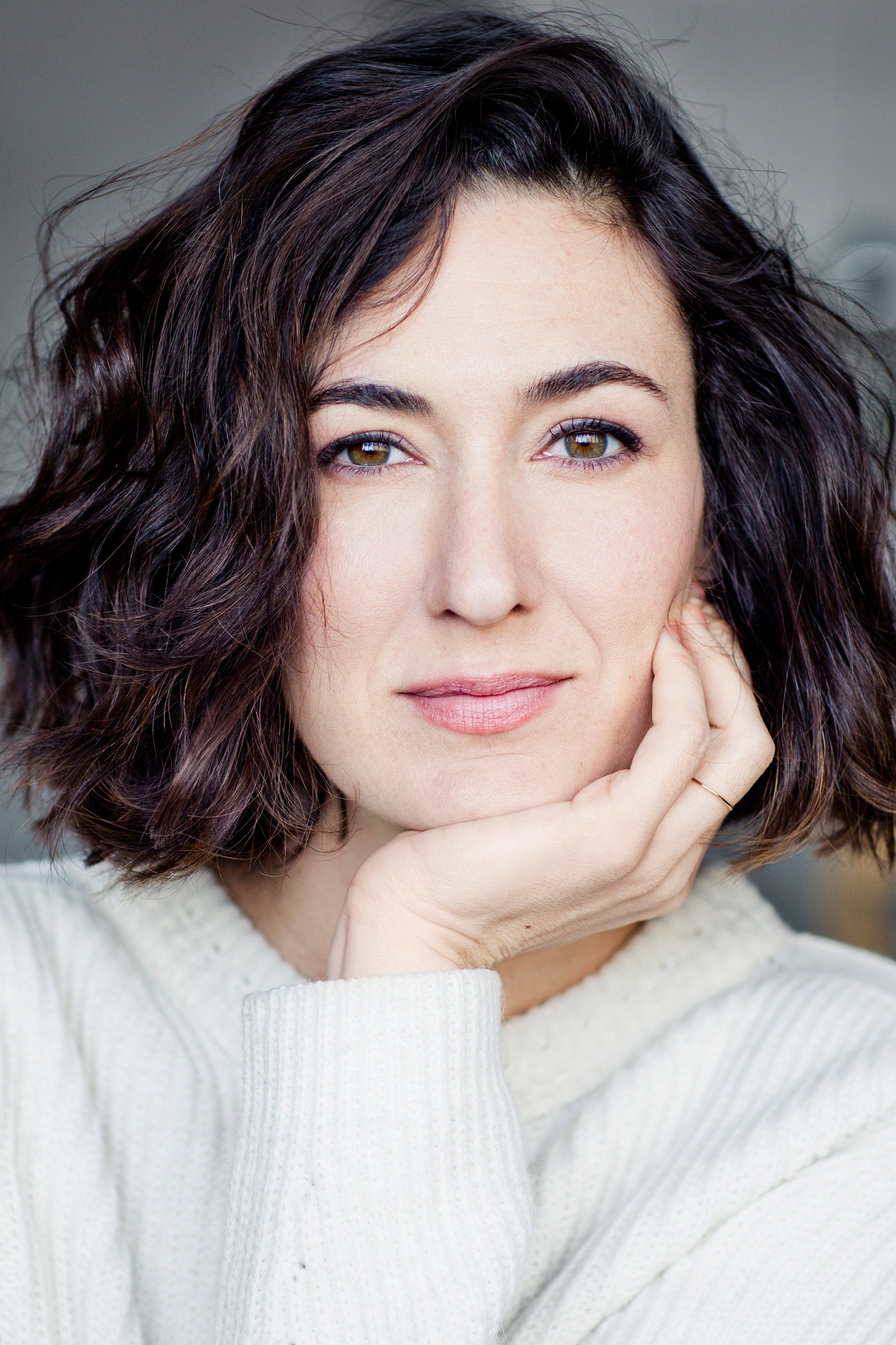 Karine Gonthier-Hyndman as Caro in Babatoura
