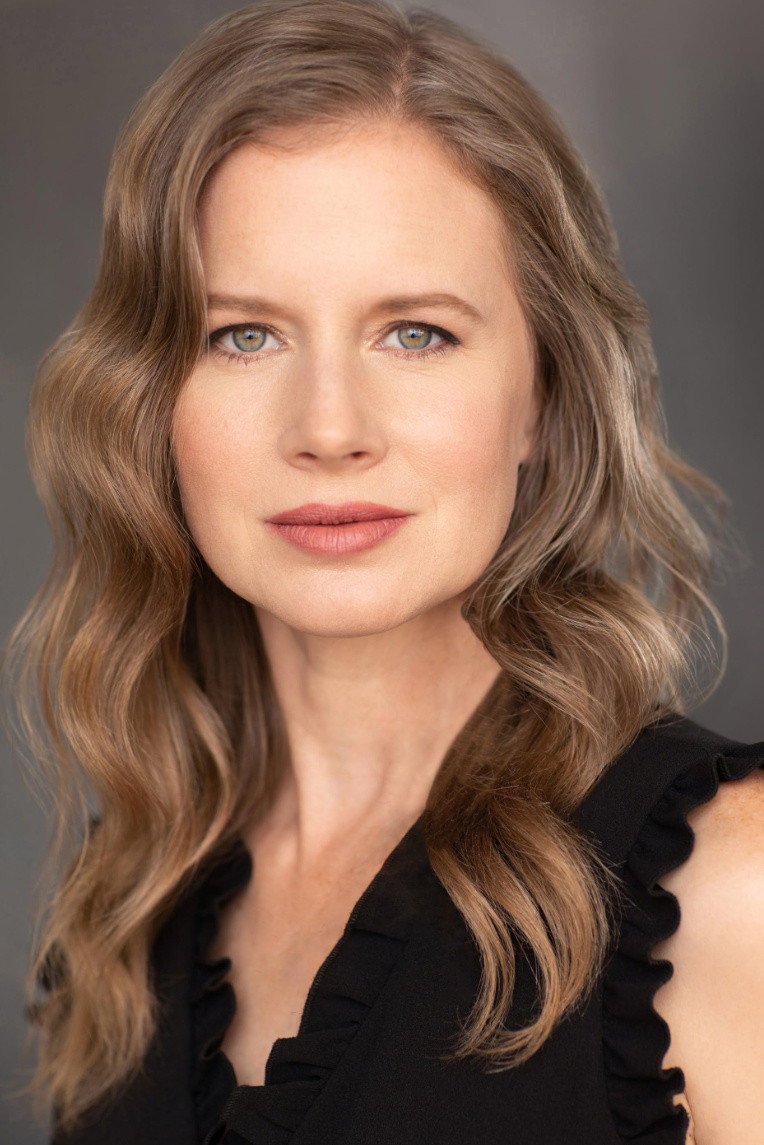 Jessica Ambuehl as Mom in The Jester 2