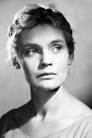 Małgorzata Leśniewska as Jadwiga in Romantyczni