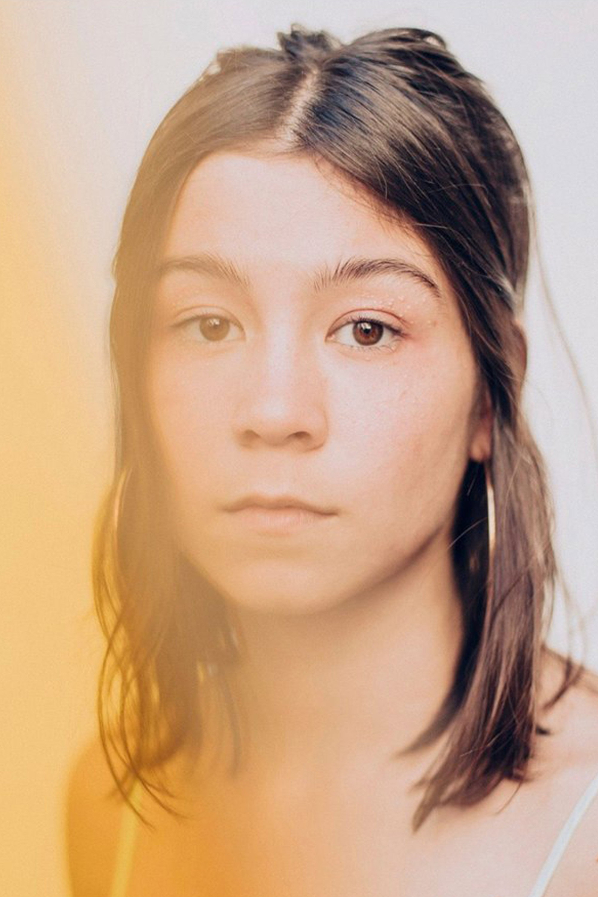 Garance Kim as Alice Duchamp in Les excuses