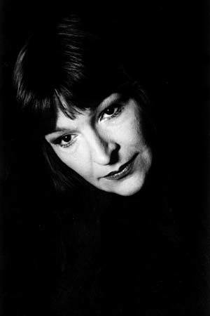 Slavica Knežević as Sonja Vragec in Smoggies