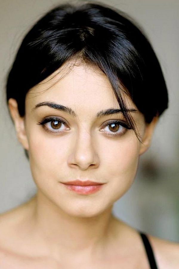 Elena Arvigo as Anna in Perlasca: The Courage of a Just Man