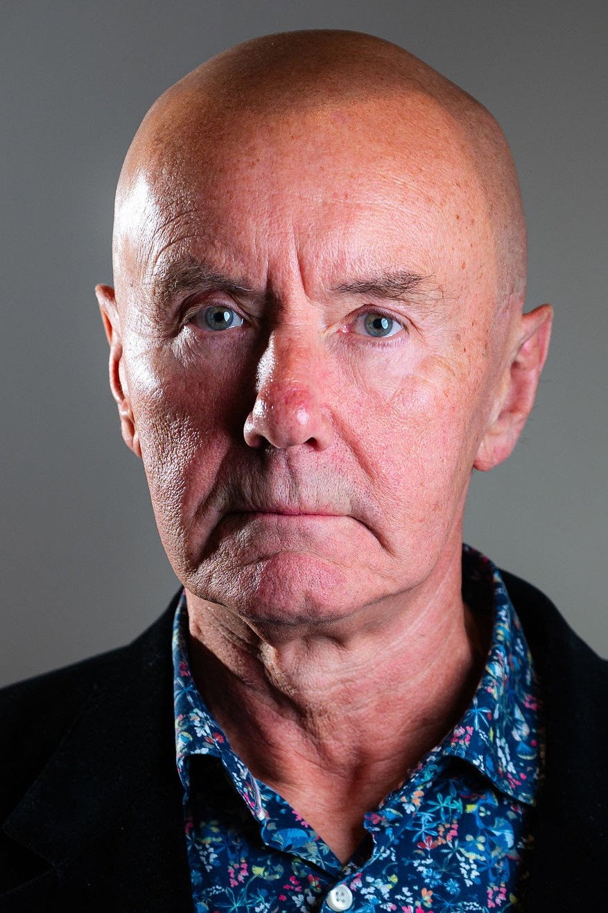 Irvine Welsh as Self in Underdog: The Andy Swallow Story