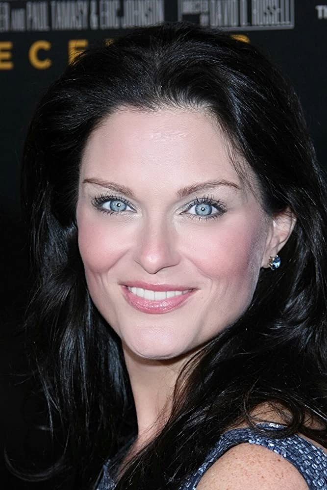 Erica McDermott as Jane in Blood and Money