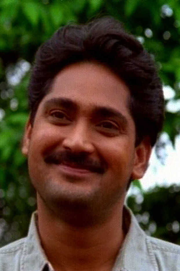 Avinash Narkar as Shahaji Raje in Raja Shivchhatrapati