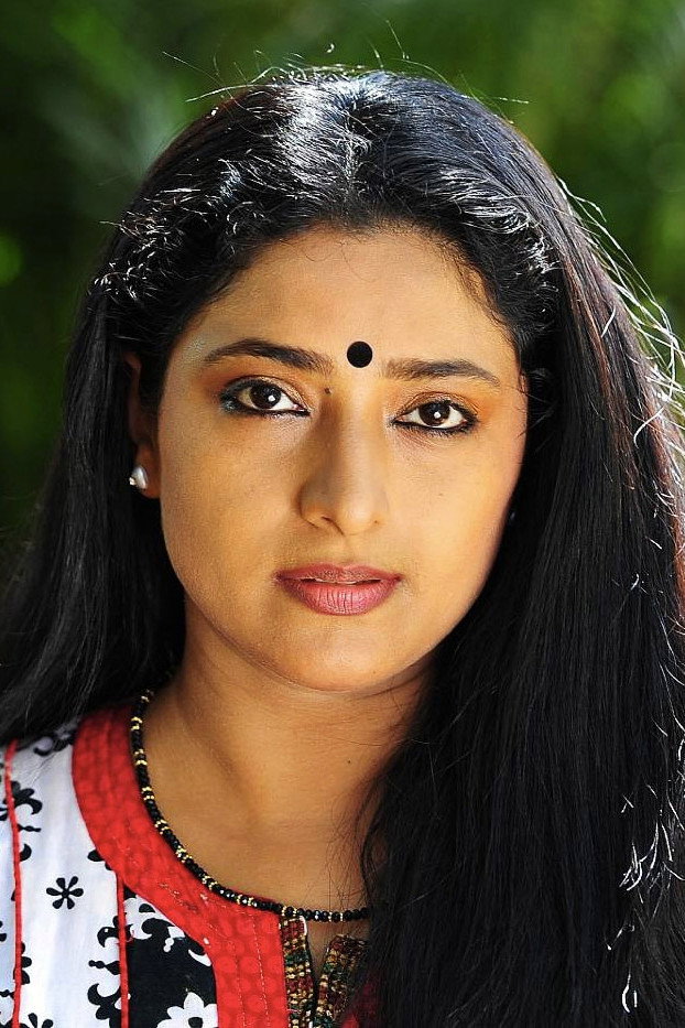 Praveena as Nirmala in Savaari