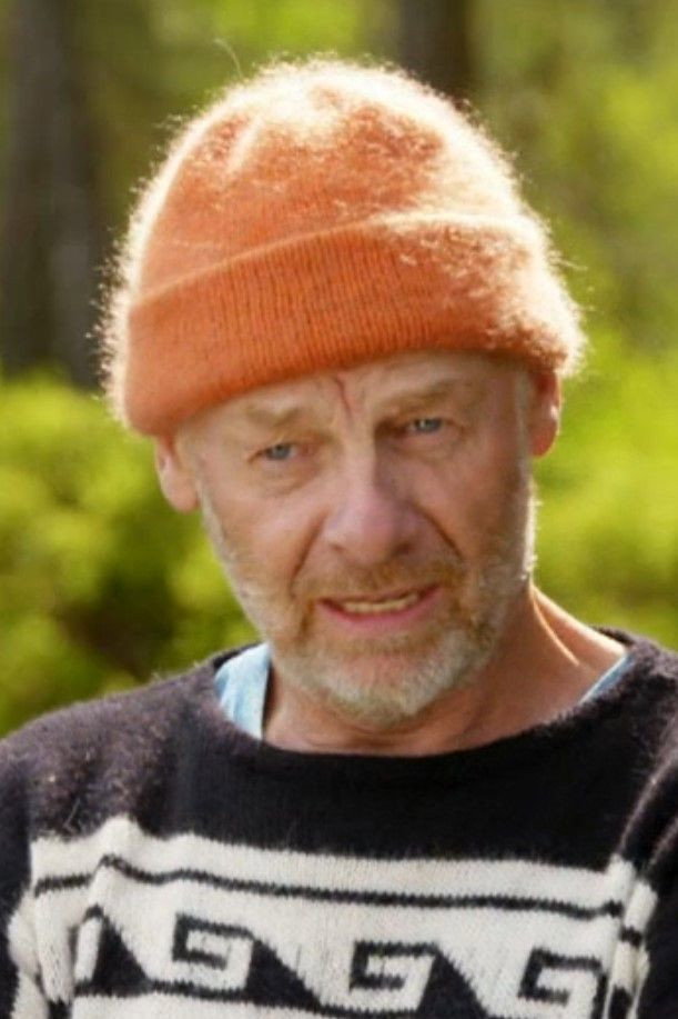 Espen Thoresen as Himself in XLTV