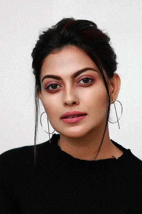 Anusree Nair as Rajasree in Diamond Necklace