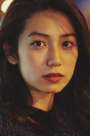 佐藤あいり as Mother in Cinderella Express