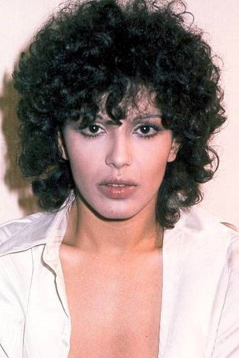 Sara Mora as Silvia in The Seven Magnificent and Bold Women