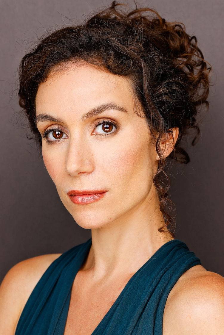 Luisina Quarleri as Jacky in Imposters