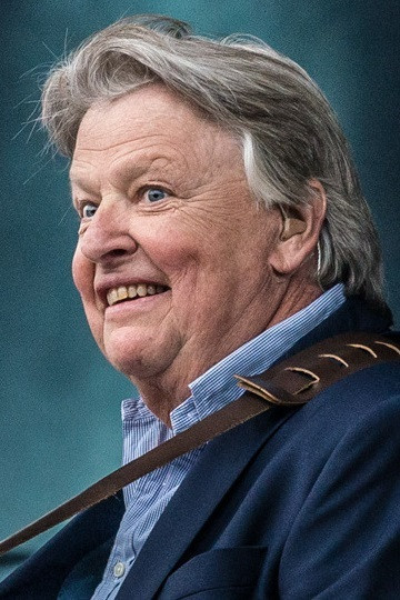 Sven-Erik Magnusson as Sven-Erik in Under ditt parasoll