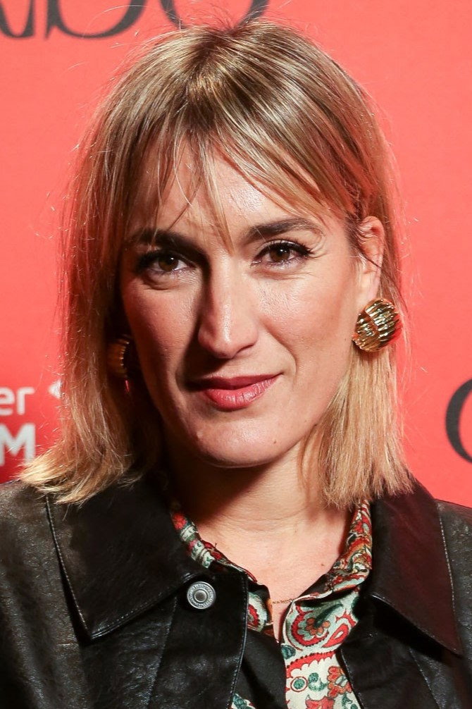 Cristina Alcázar as Self in Mi adorado Monster