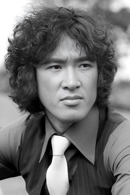 松田優作 as Kunihiko Date in The Beast to Die
