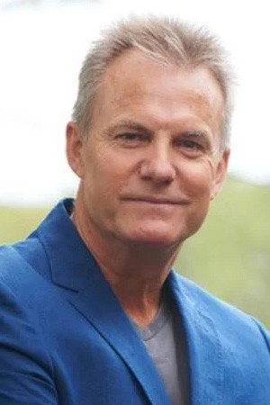 David Reyne as Rod Palmer in Shark's Paradise