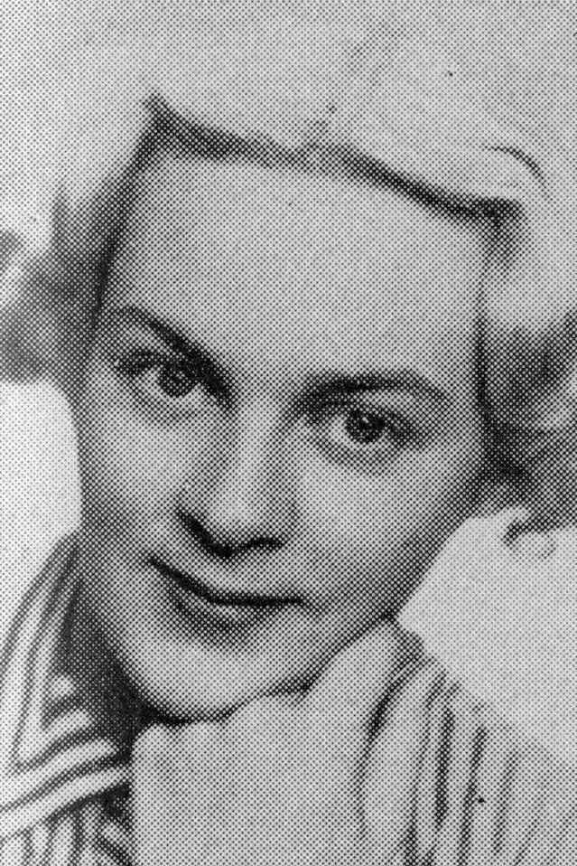 Kaj Aspegren as Maja-Stina in Hälsingar