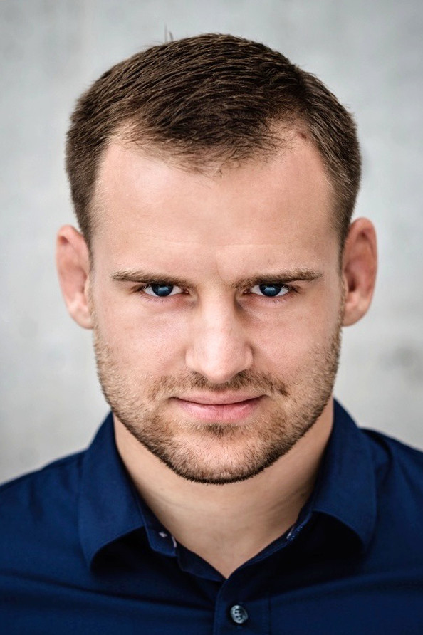Patrik Kincl as Self in OKTAGON 72: Vémola vs. Végh 3