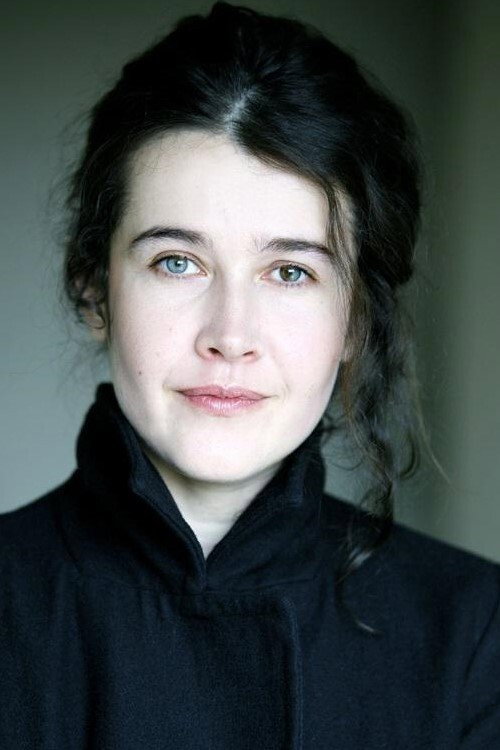 Emmanuelle Lepoutre as Albertine in Seaside