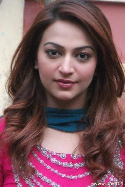 Hiba Ali as Niggy in Betabiyan