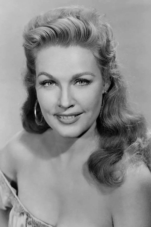 Gale Robbins as Terry Lordel in Three Little Words