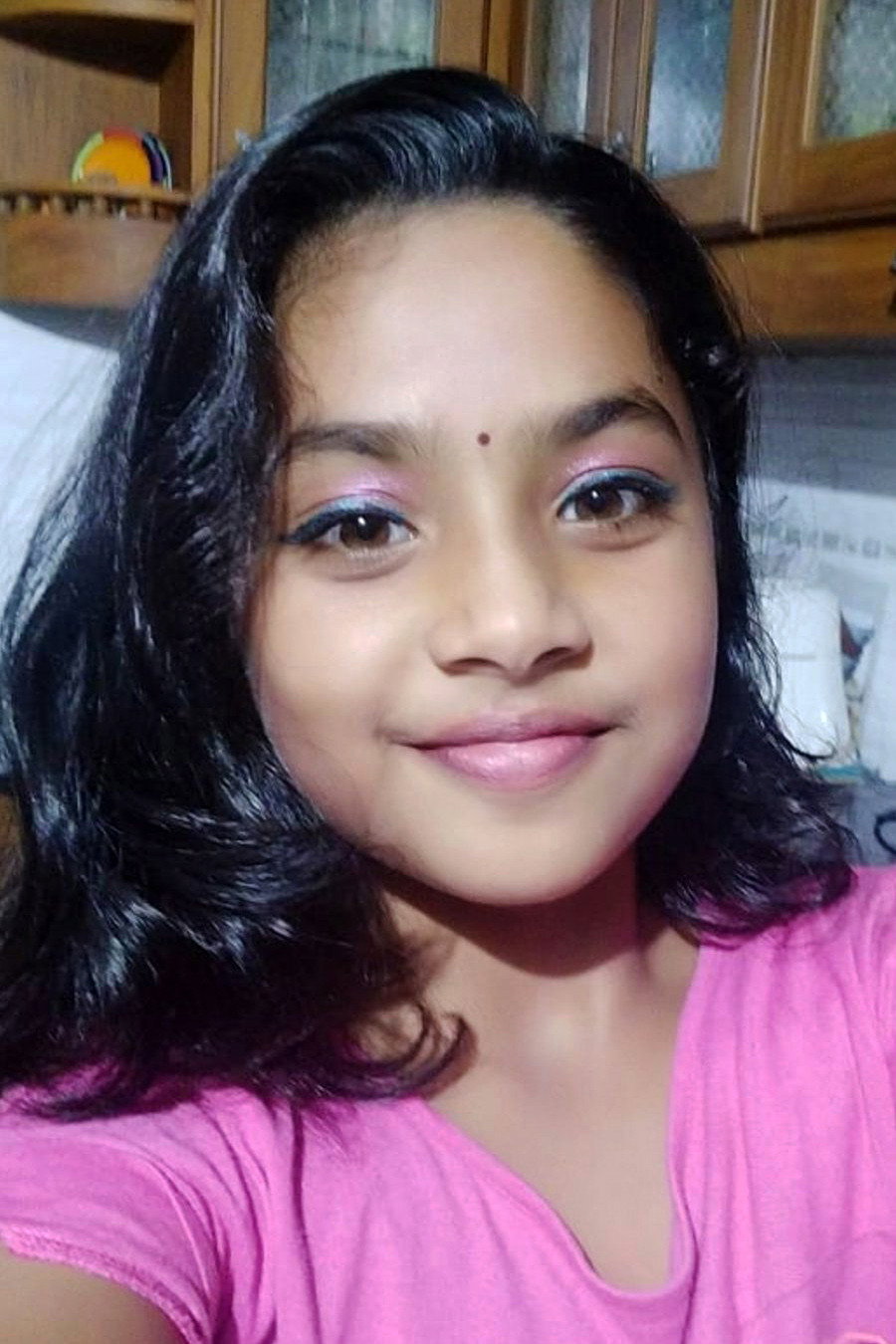 Aangelina Abraham as Gomathi in Vendhu Thanindhathu Kaadu