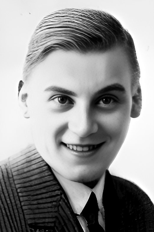 Osvald Helmuth as Tjener Thomas Hansen in Den mandlige husassistent