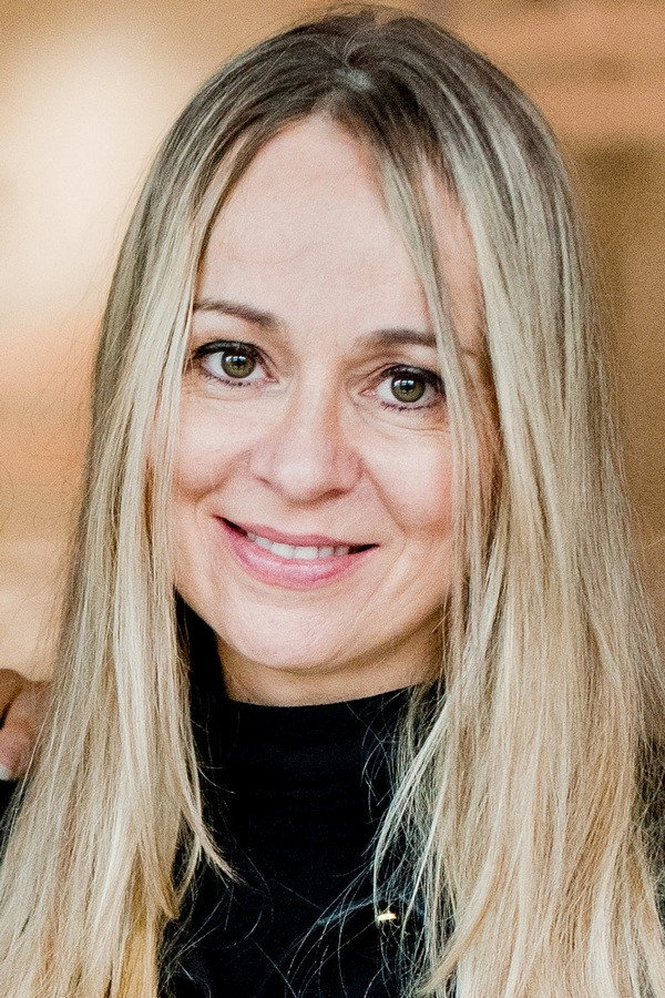 Beata Rakowska as Konieczko / Andżelika (voice) in Włatcy móch: One
