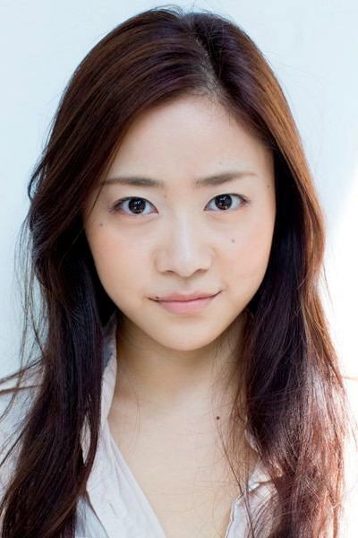 梶原ひかり as Mika in Asyl: Park and Love Hotel