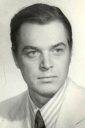Александр Овчинников as Dmitriy Sokolov in Via Gobi and Khingan