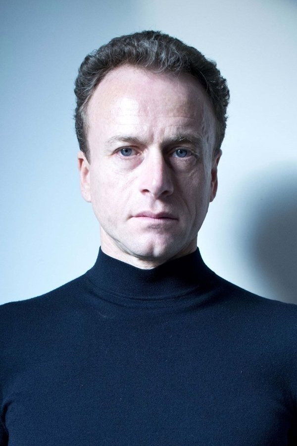 Alberto Sorbelli as Alberto in Superstar
