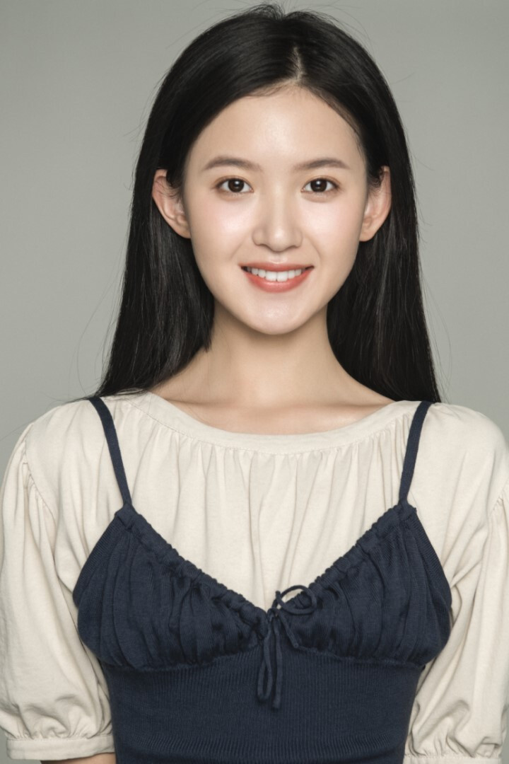 季美含 as Ye Weimian / Ye Zhenghan in Make My Heart Smile