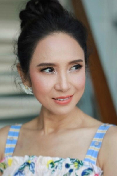 Noon Daran Thitakawin as Pranee in Welcome to the Farmhouse