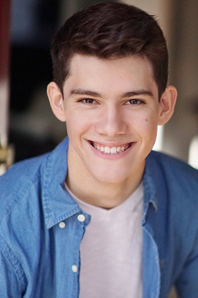 Trevor Scott Standish as Oliver in Message Received