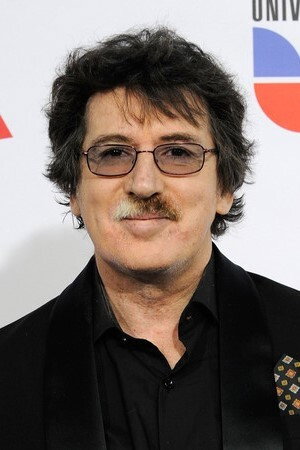 Charly García as Charly García in Stud Free Pub (Una buena historia)