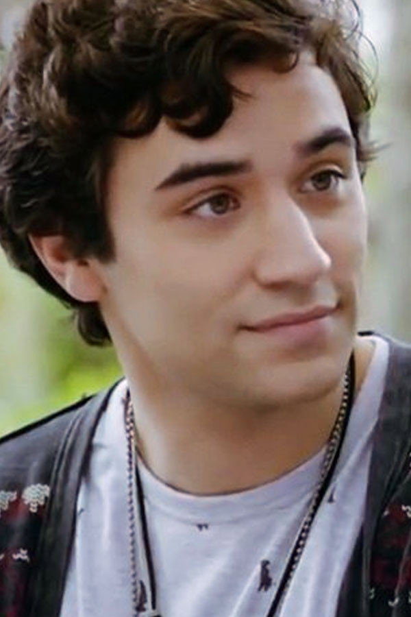 Gabriel Gallicchio as Lucho in Un jabalí al acecho
