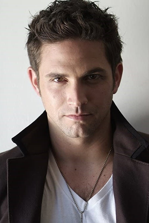 Brandon Barash as Ray in Cradle Swapping