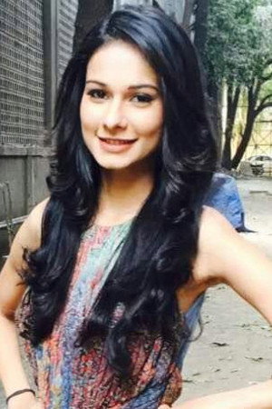 Aneri Vajani as Arundhati Singh in Cookiees