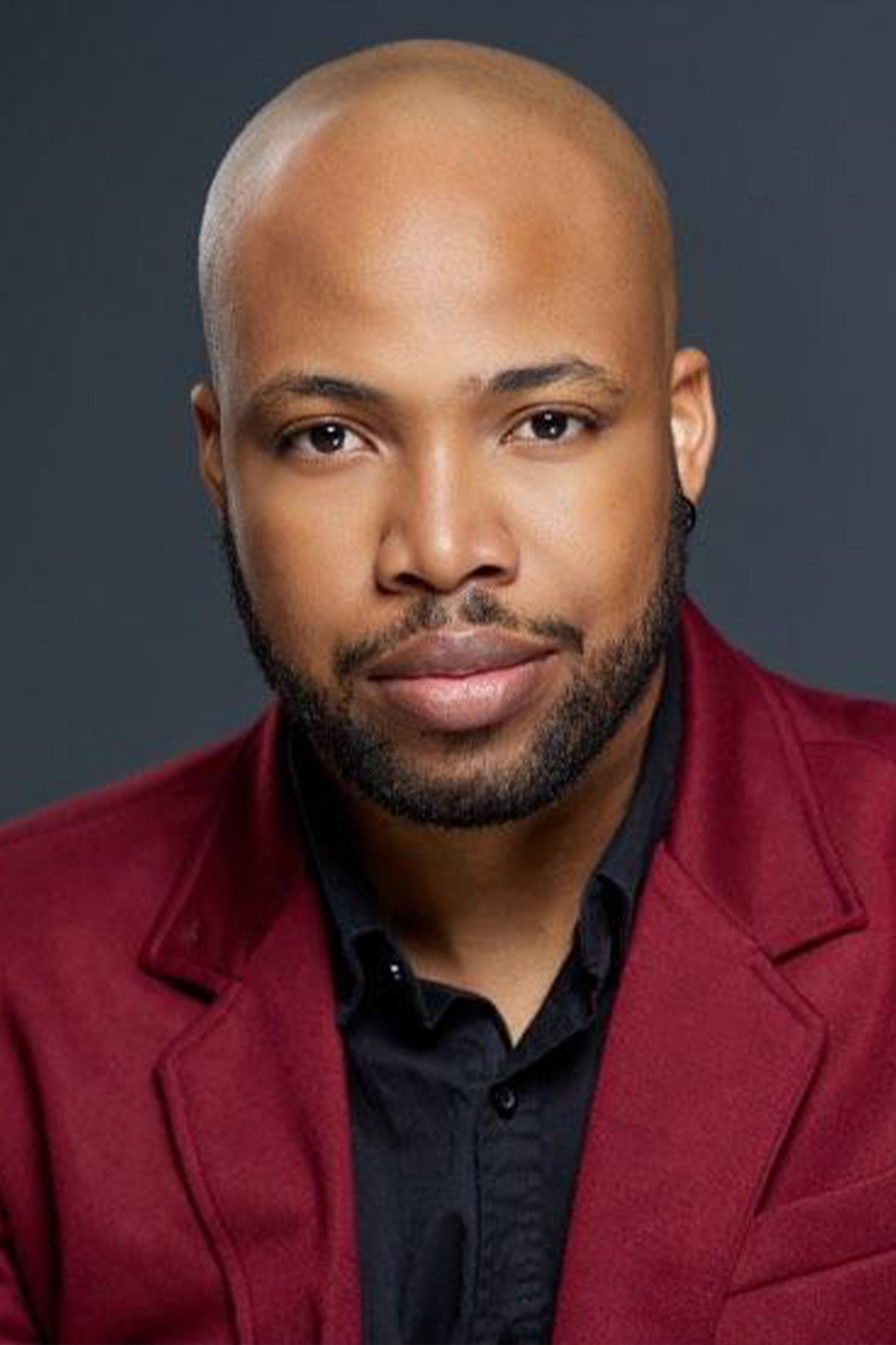 Xander Sherman as Louis Mills in The Collected Pieces of Eleanor Ross