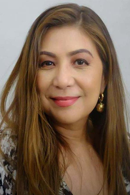 Vivian Velez as Daria in Paradise Inn