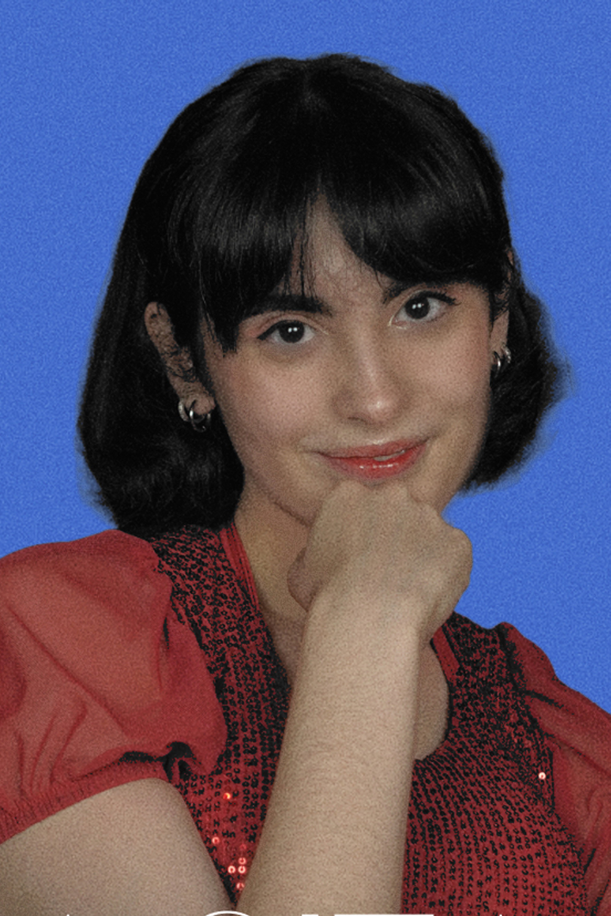 Katya Sonego as Ana in Óga