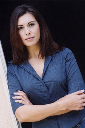 Julie Arebalo as Holly in Bar Flies