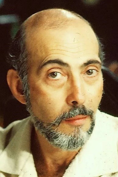 Paulo Hesse as Dr. Pileque in Jerônimo