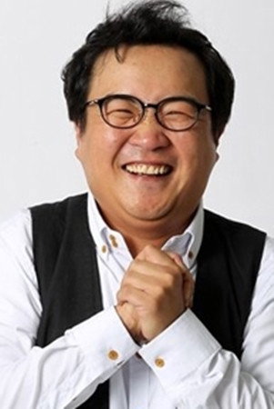 정지순 as Na Chu Nam in Webtoon Hero - Tundra Show