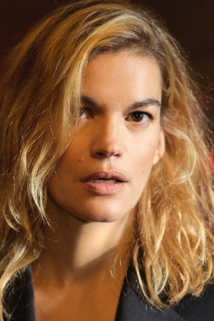 Marie-Sophie Ferdane as Gilberte in À la recherche du temps perdu