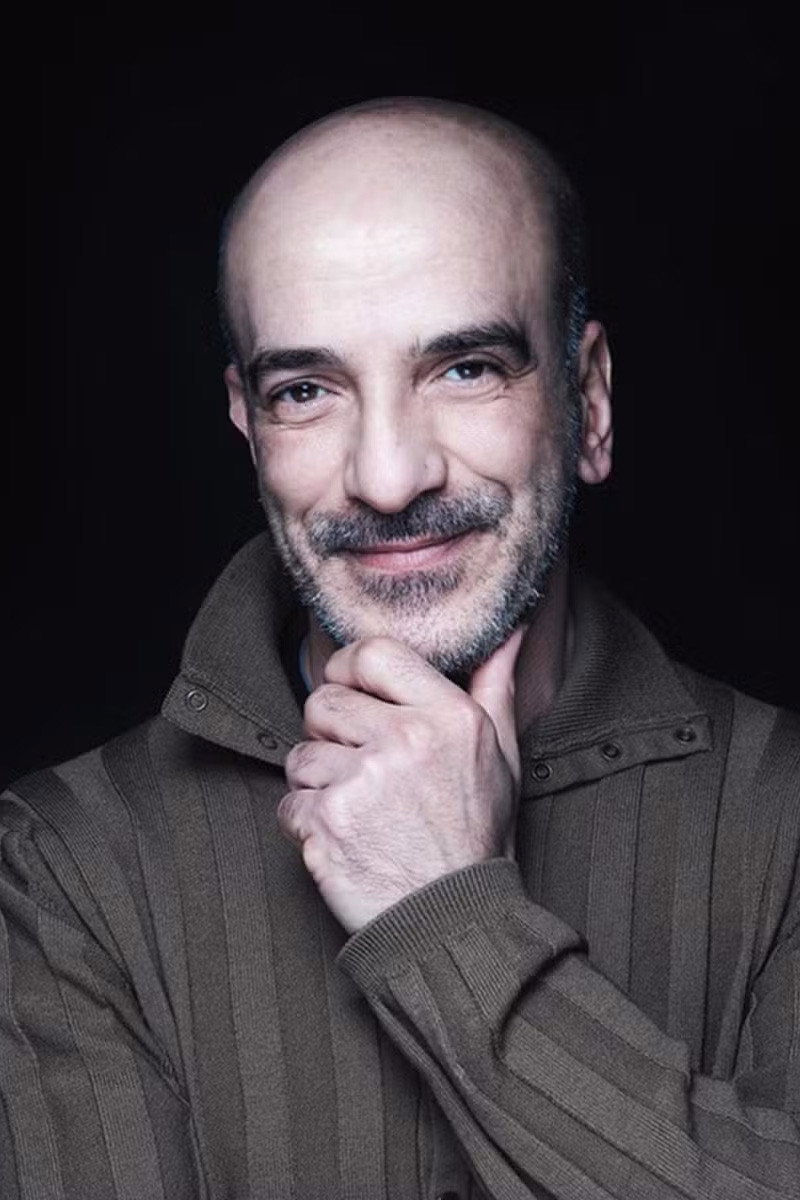 Rabah Ameur-Zaïmeche as Kamel in Bled Number One