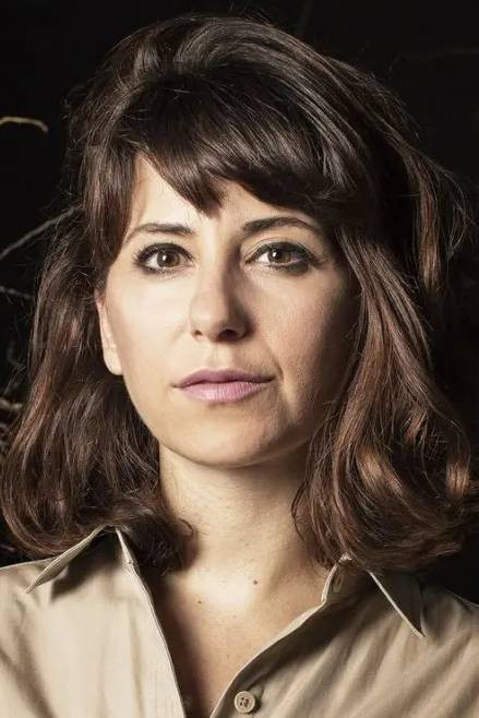 Julieta Cayetina as Rita in Claudia
