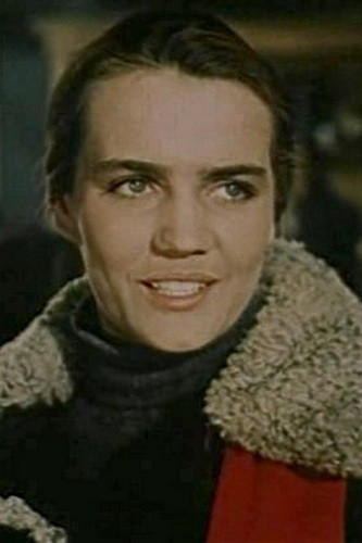 Татьяна Махова as Sofia Nikolayevna in Sergey Lazo